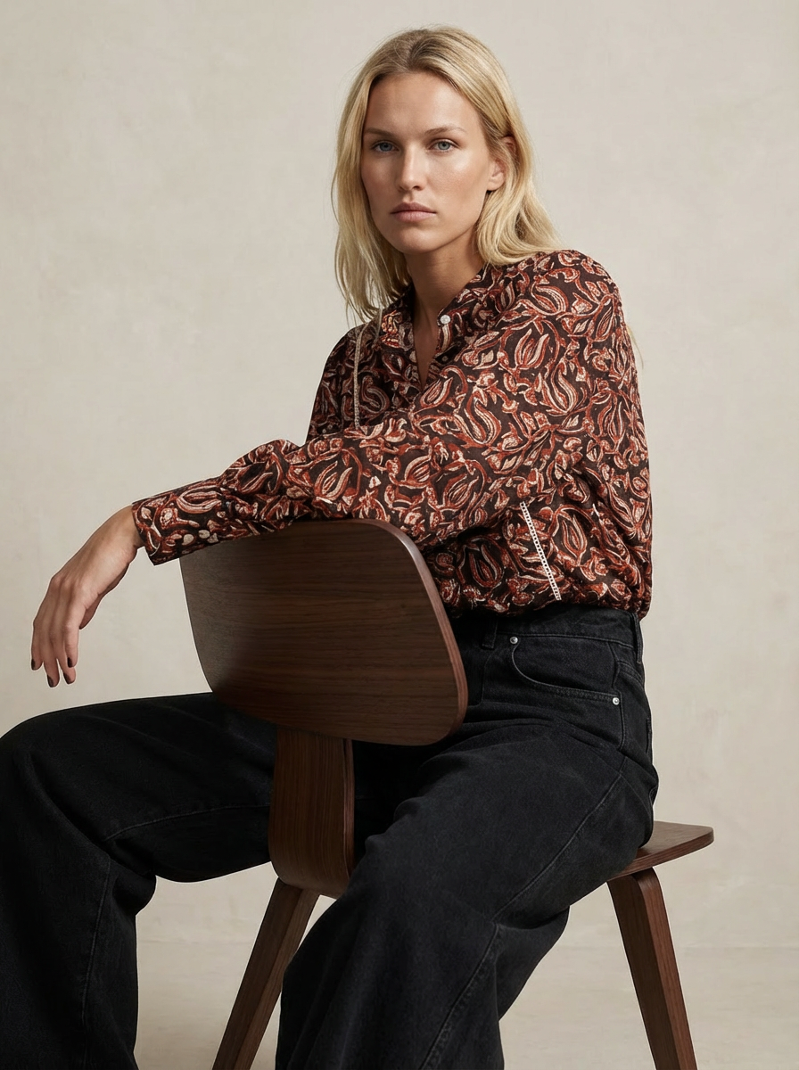 Blouse Iconique noir et rouge