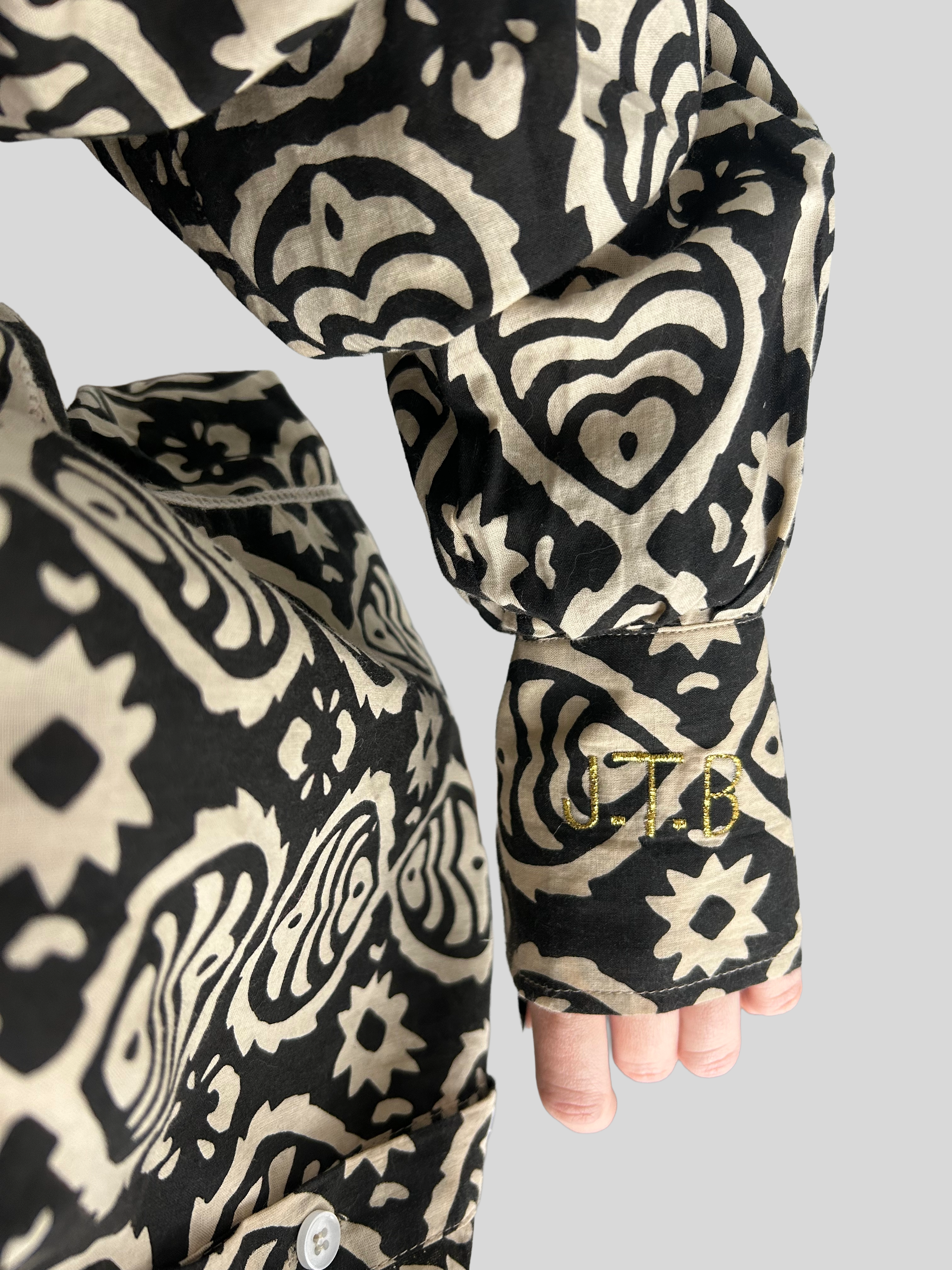 Blouse Iconique noir poisson écru