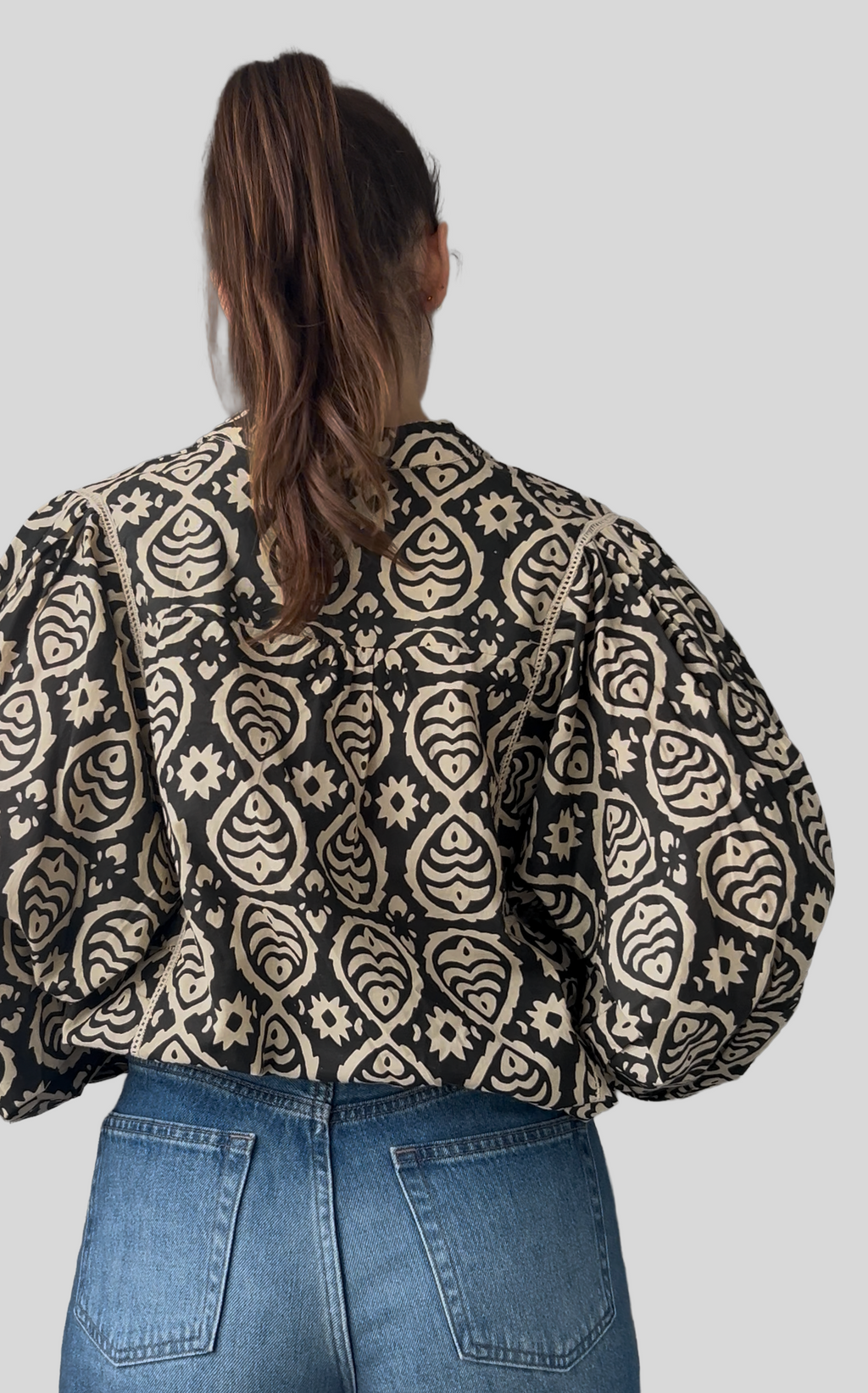 Blouse Iconique noir poisson écru