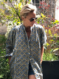Robe Iconique grise et Marguerite bleue