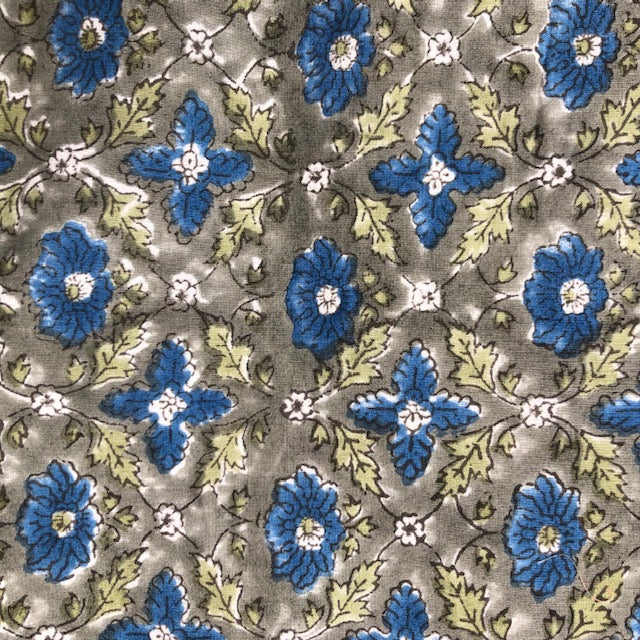 Robe Iconique grise et Marguerite bleue