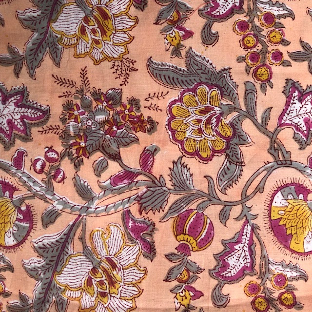 Robe Iconique pêche, jaune et fushia